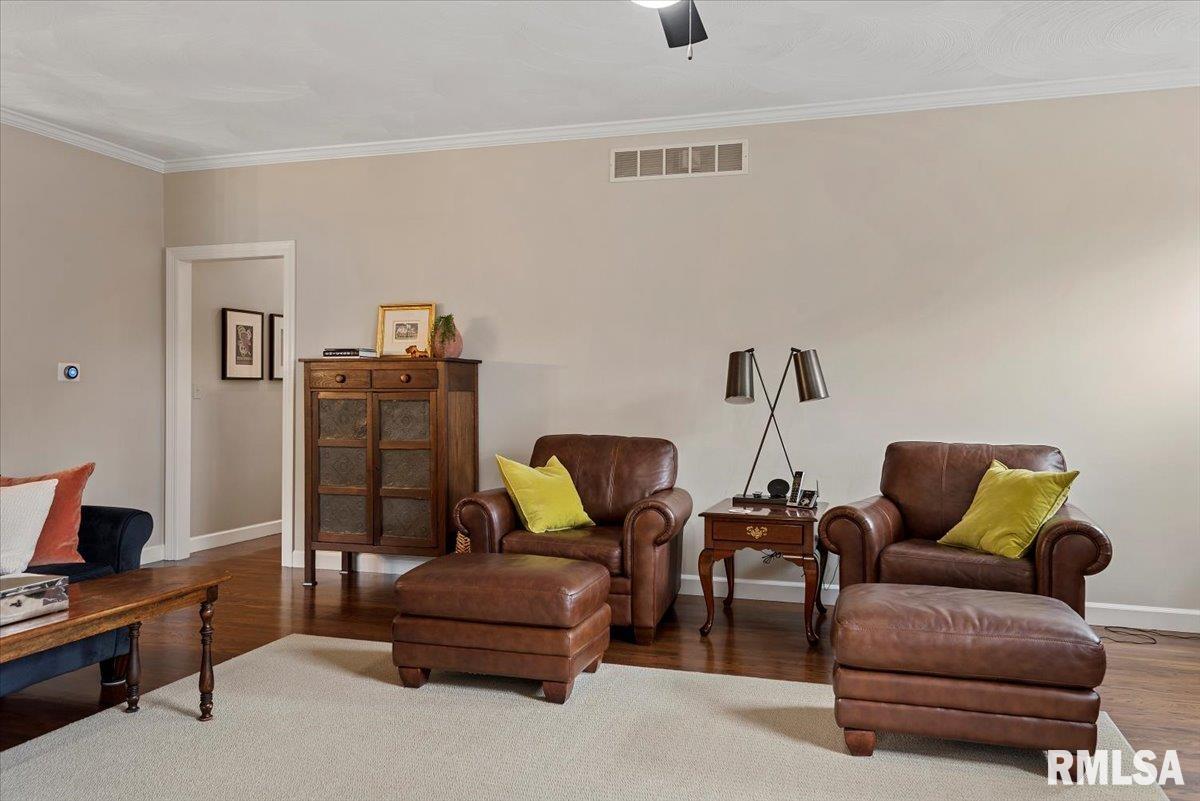 103 Interlacken Road Springfield, IL 62704 - Photo 13 of 55