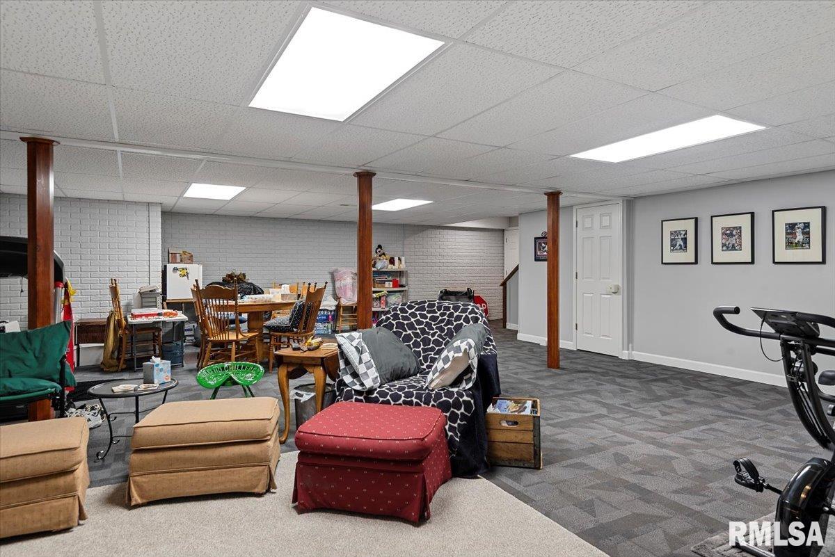 103 Interlacken Road Springfield, IL 62704 - Photo 47 of 55