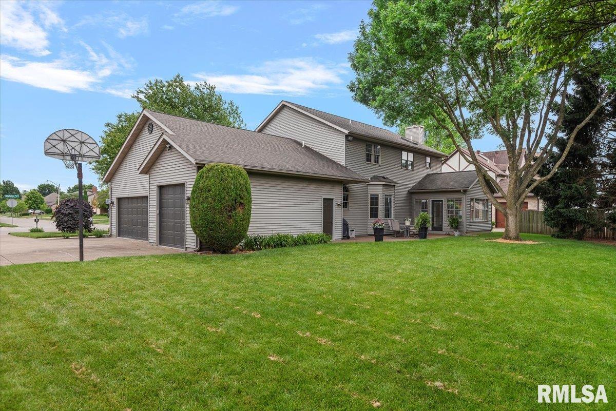 103 Interlacken Road Springfield, IL 62704 - Photo 49 of 55