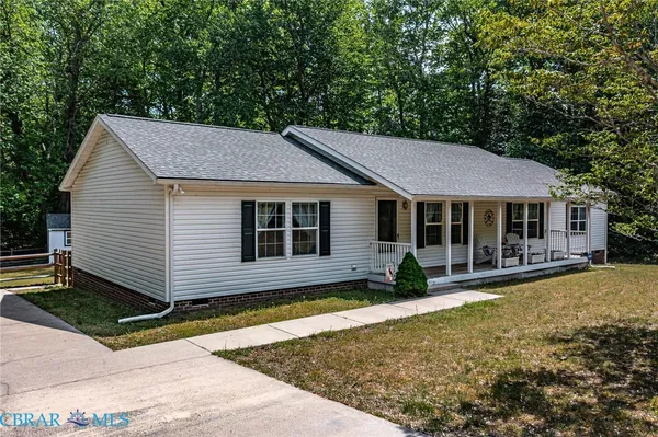 $370,000 | 1890 Mill Creek Road, Wake, VA 23176