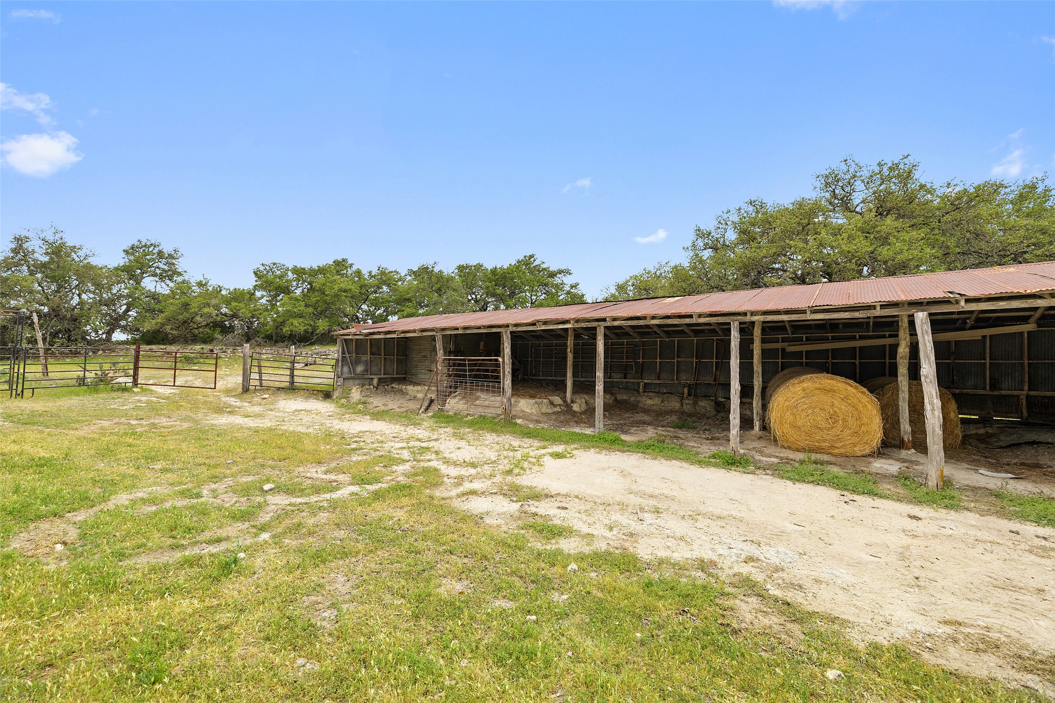 4112 Schumann Road Stonewall, TX 78671 - Photo 6 of 9