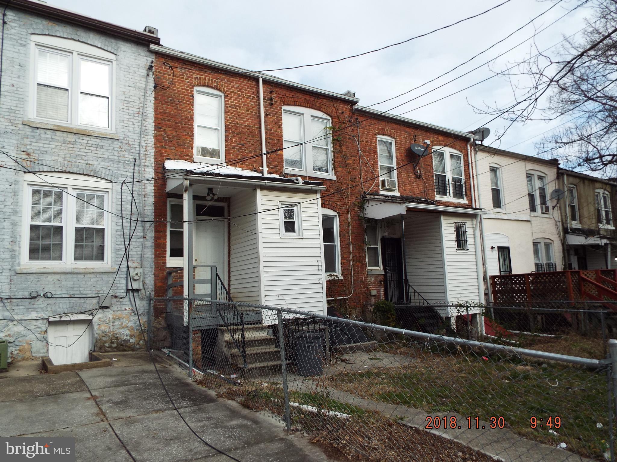 607 Springfield Avenue Baltimore, MD 21212 - Photo 8 of 9 Right side rear view