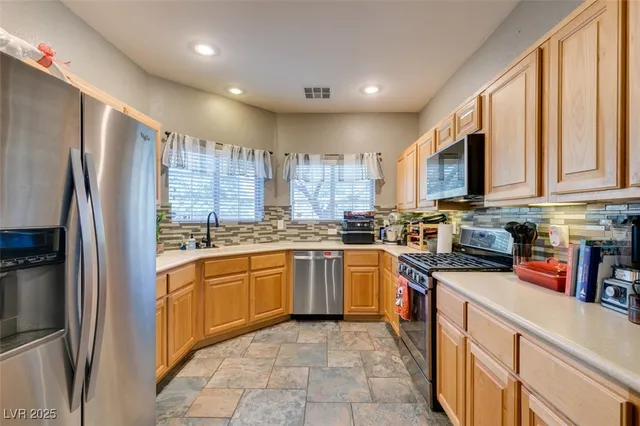 $440,000 | 9181 Wild Briar Lane, Las Vegas, NV 89143