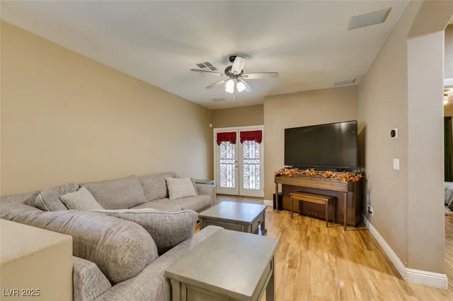 $440,000 | 9181 Wild Briar Lane, Las Vegas, NV 89143