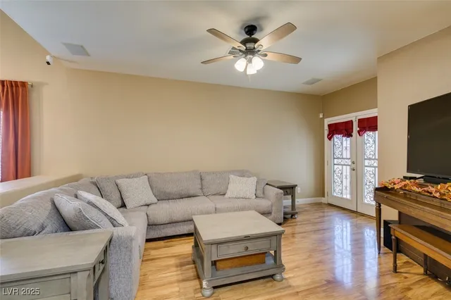 $440,000 | 9181 Wild Briar Lane, Las Vegas, NV 89143