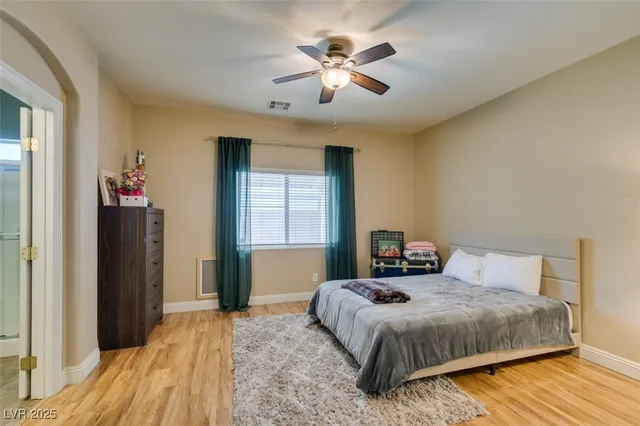 $440,000 | 9181 Wild Briar Lane, Las Vegas, NV 89143