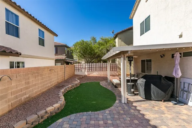 $440,000 | 9181 Wild Briar Lane, Las Vegas, NV 89143