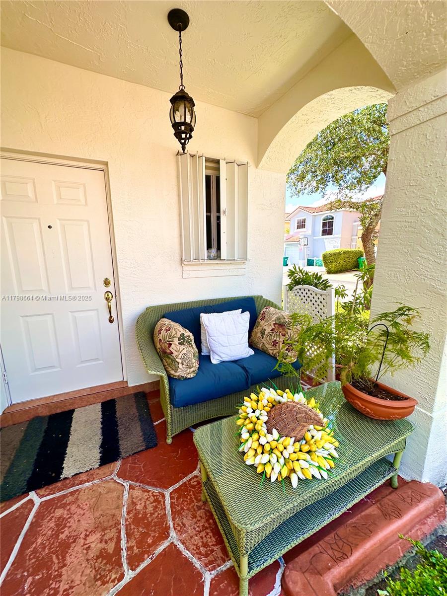 8686 Southwest 159th Path Miami, FL 33193 - Photo 4 of 15 Gallery Image 4