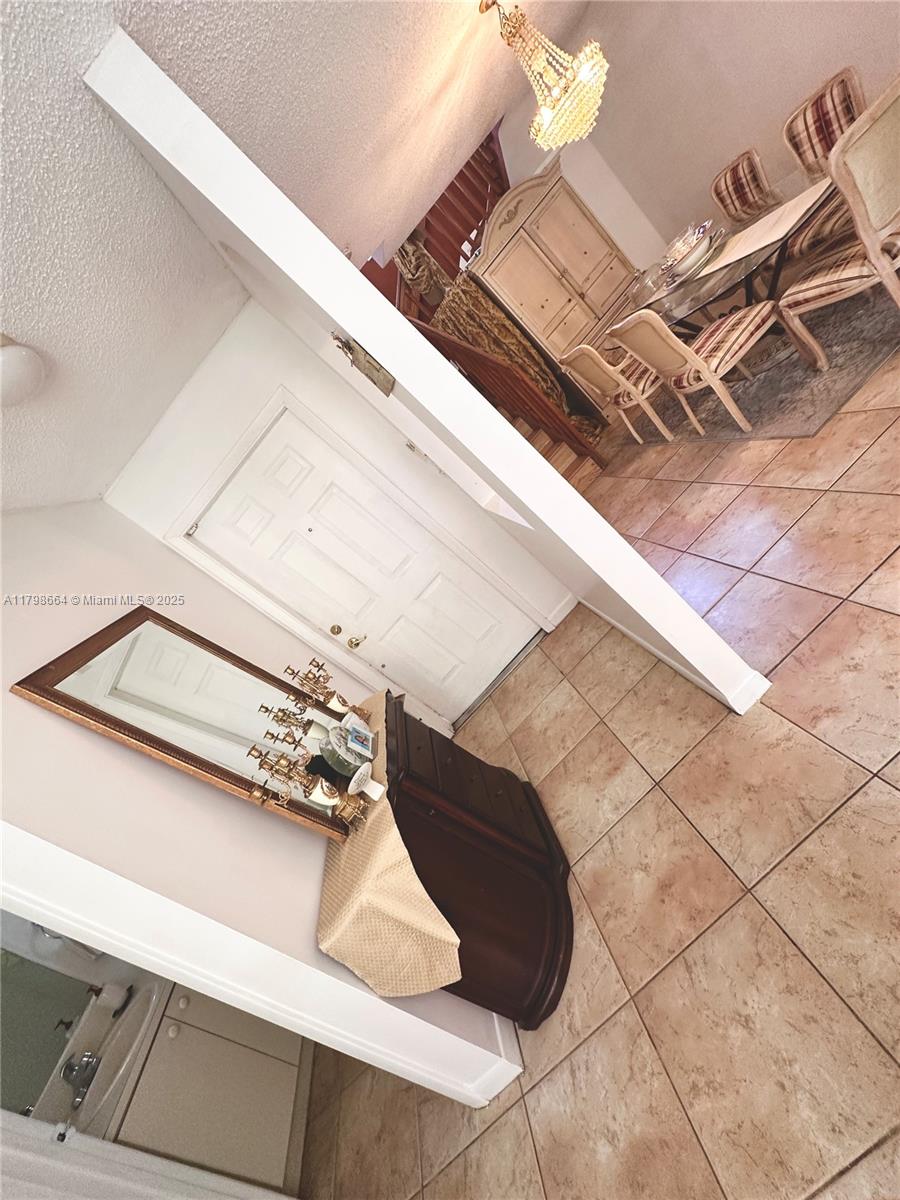 8686 Southwest 159th Path Miami, FL 33193 - Photo 7 of 15 Gallery Image 7
