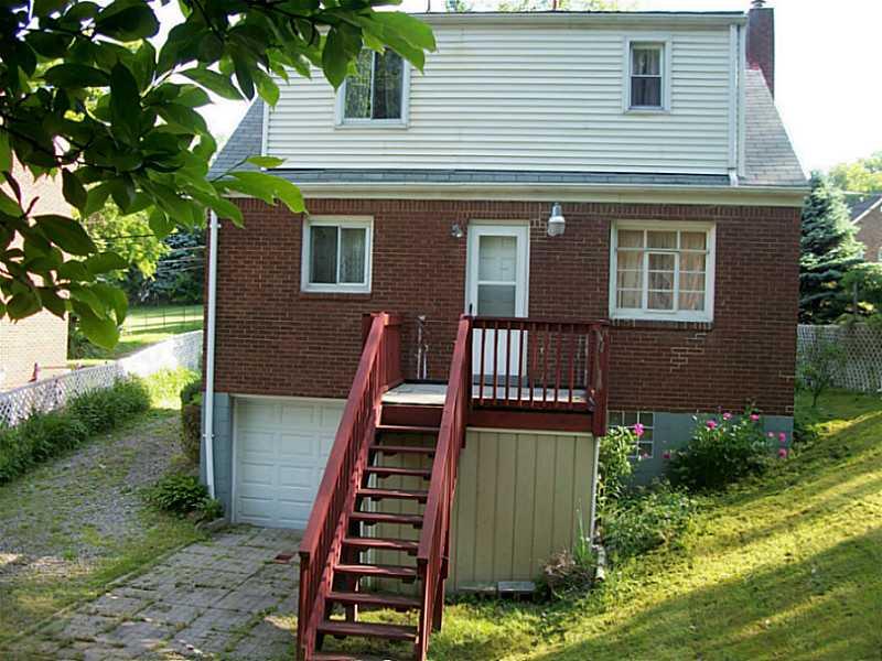 12 Ridge Road Braddock Hills, PA 15221 - Photo 3 of 16 Exterior Back.