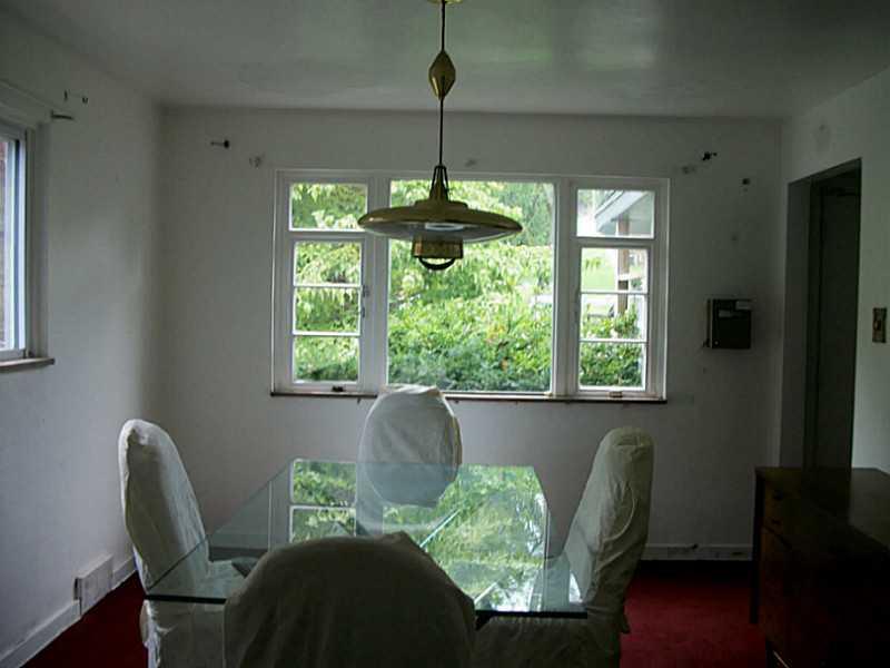 12 Ridge Road Braddock Hills, PA 15221 - Photo 6 of 16 Dining Room.