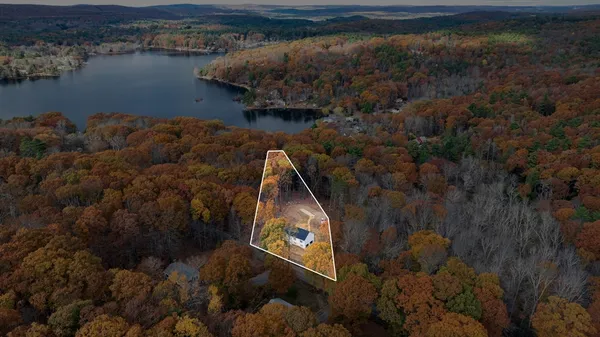 $599,000 | 87 Vinton Road, Sturbridge, MA 01566