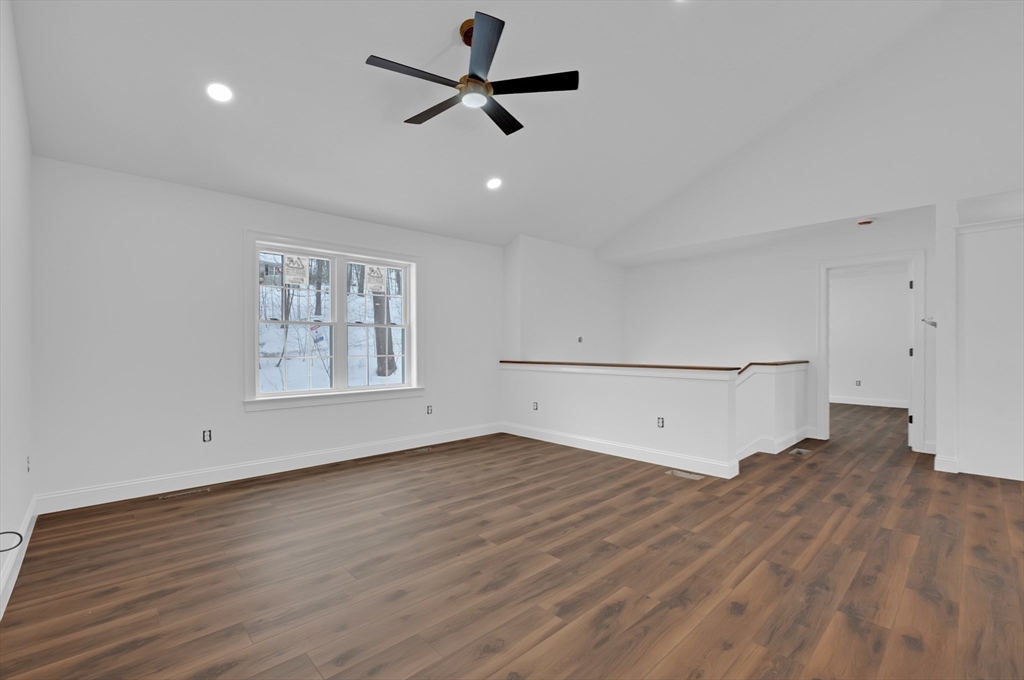 87 Vinton Road Sturbridge, MA 01566 - Photo 6 of 33