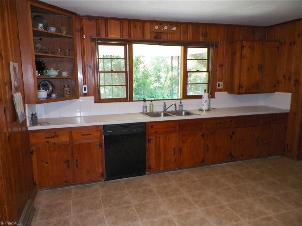 6938 Culler Road Clemmons, NC 27012 - Photo 6 of 18