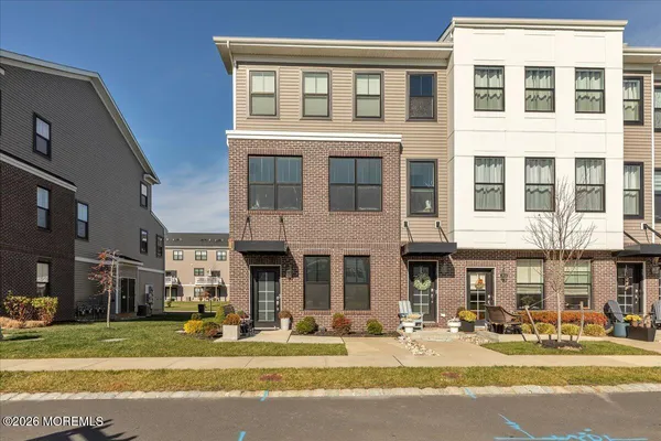 $3,750 | 29 Midway Road North, Tinton Falls, NJ 07724