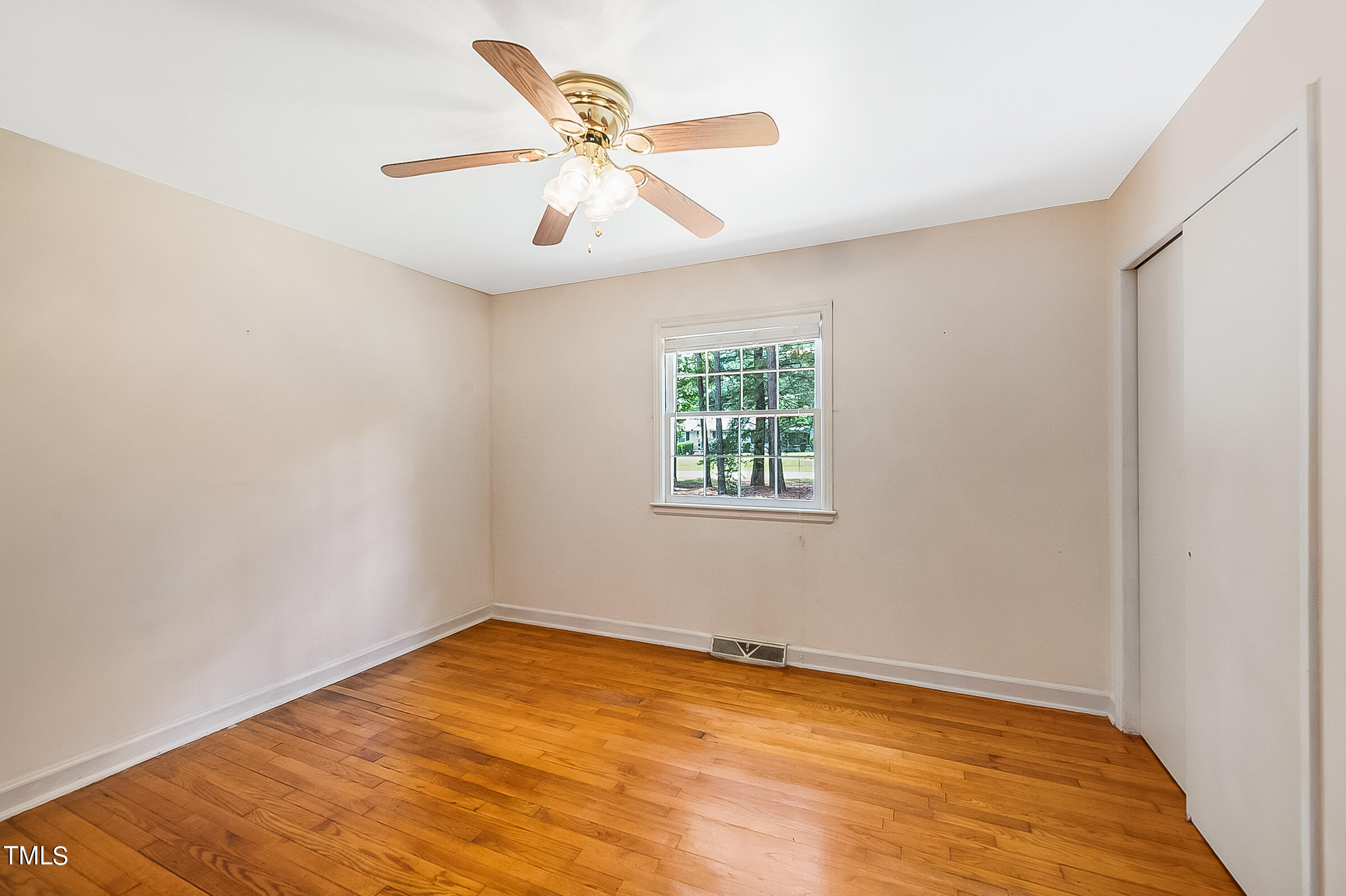 2512 Sparger Road Durham, NC 27705 - Photo 18 of 29 an empty room with a window