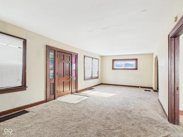 $70,000 | 1525 Noble Street, Anderson, IN 46016