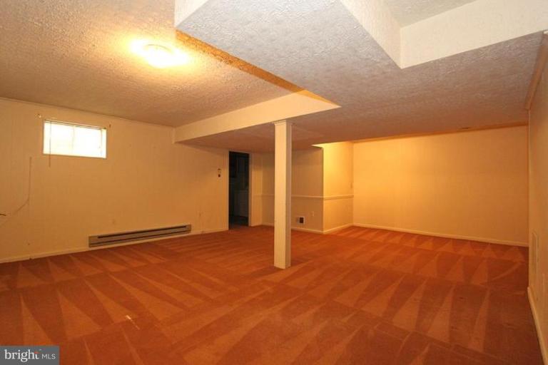 9518 Clement Road Silver Spring, MD 20910 - Photo 24 of 27 a view of an empty room