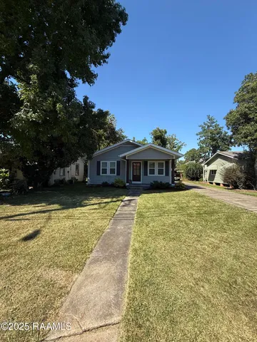 $1,800 | 908 St Landry Street, Lafayette, LA 70506