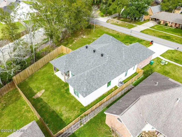 $5,000 | 406 East Martial Avenue, Lafayette, LA 70508