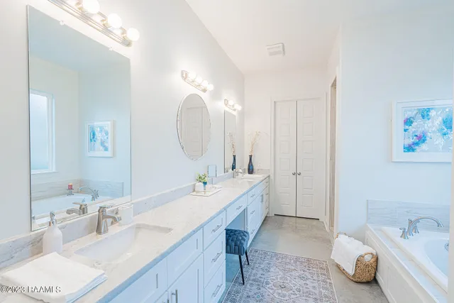 $5,000 | 406 East Martial Avenue, Lafayette, LA 70508