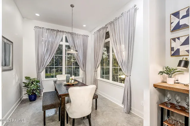 $5,000 | 406 East Martial Avenue, Lafayette, LA 70508