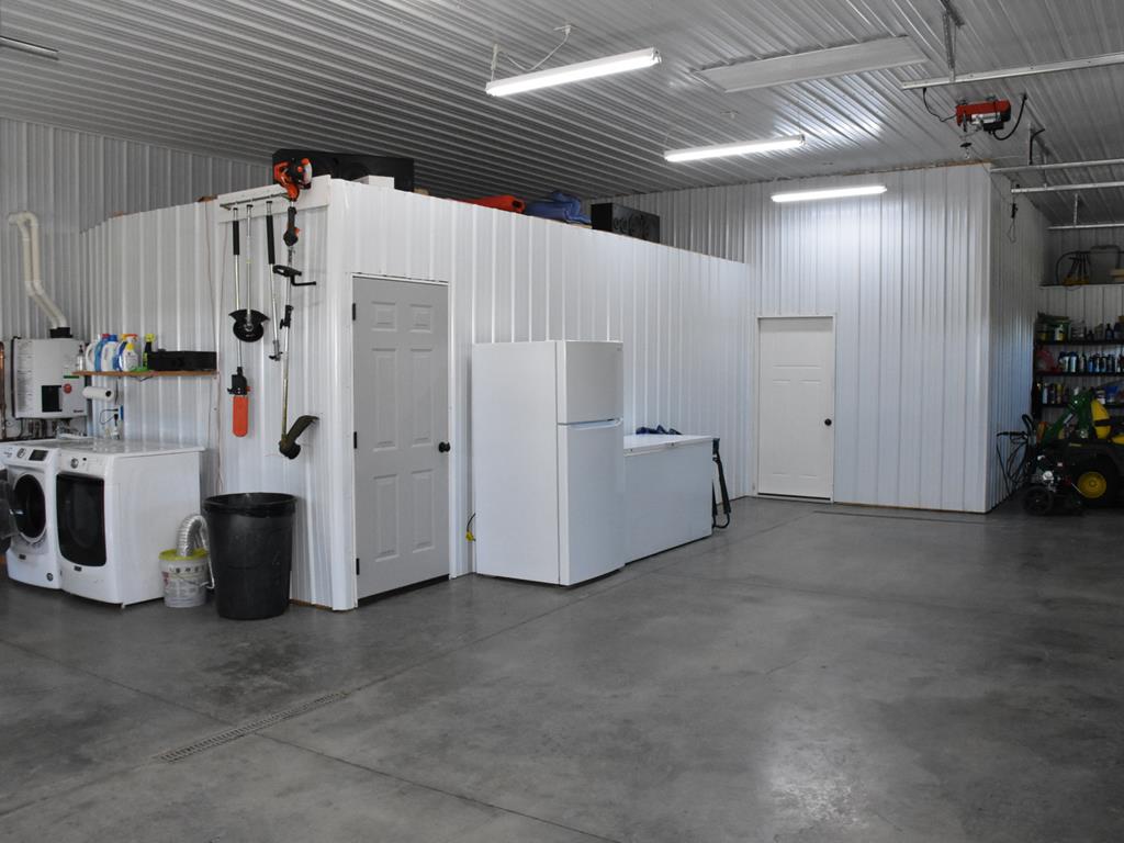 22696 Freyermuth Road Meadville, PA 16335 - Photo 16 of 27