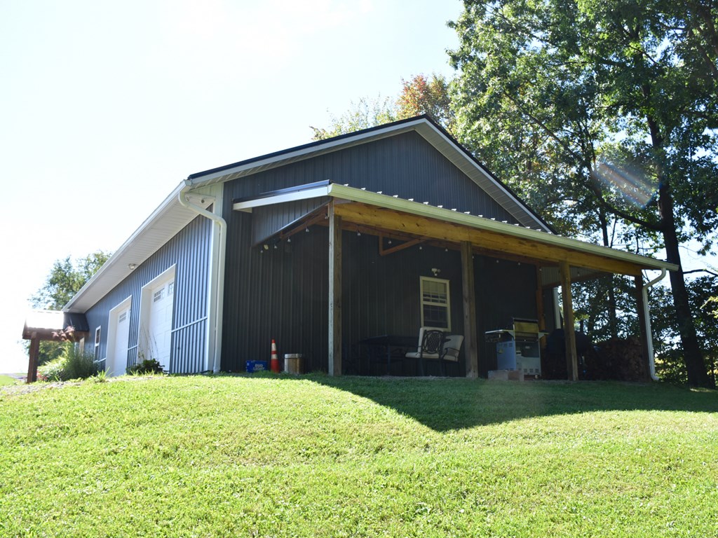 22696 Freyermuth Road Meadville, PA 16335 - Photo 9 of 27