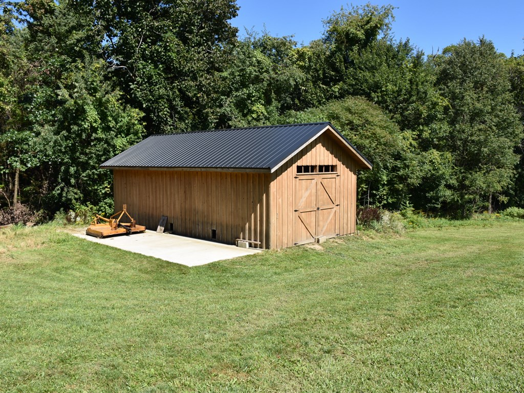 22696 Freyermuth Road Meadville, PA 16335 - Photo 10 of 27