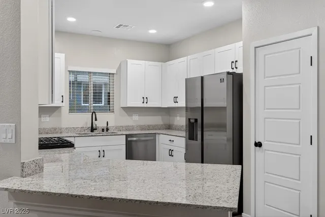 $2,800 | 4472 Sapphire Moon Avenue, North Las Vegas, NV 89084