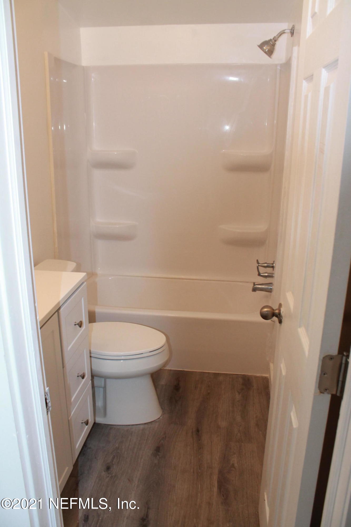 16006 Shellcracker Road Jacksonville, FL 32226 - Photo 28 of 41 a bathroom with a toilet and a shower