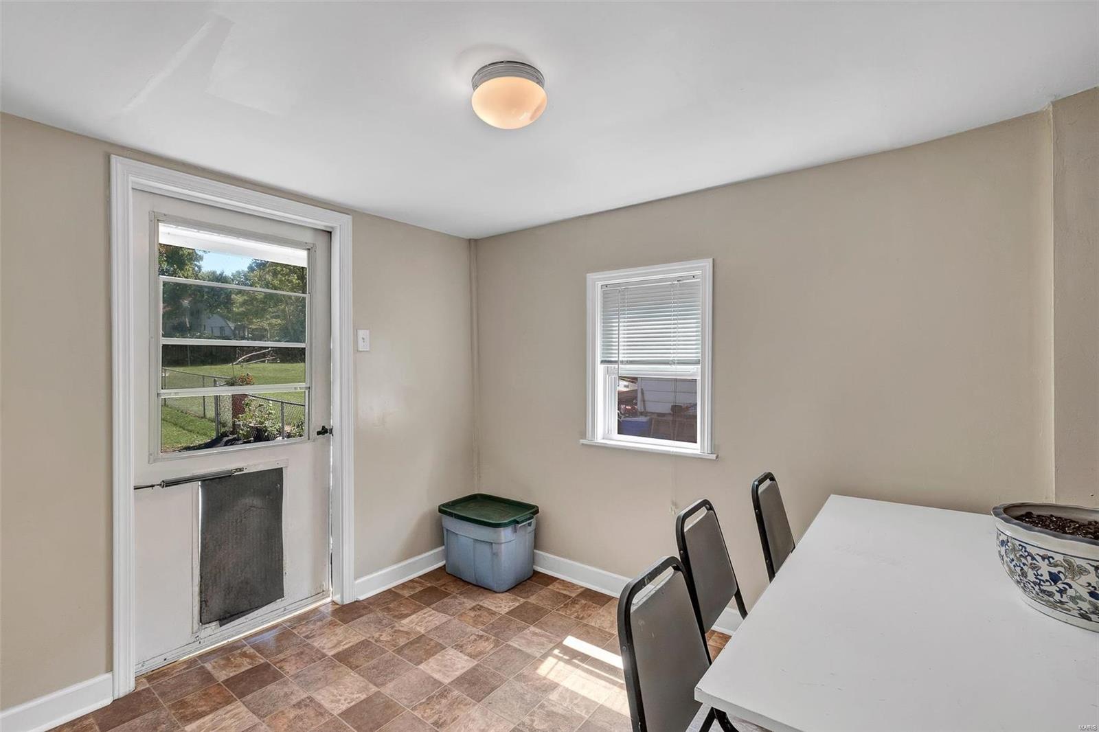 2956 Walton Road St. Louis, MO 63114 - Photo 16 of 21 Gallery Image 16