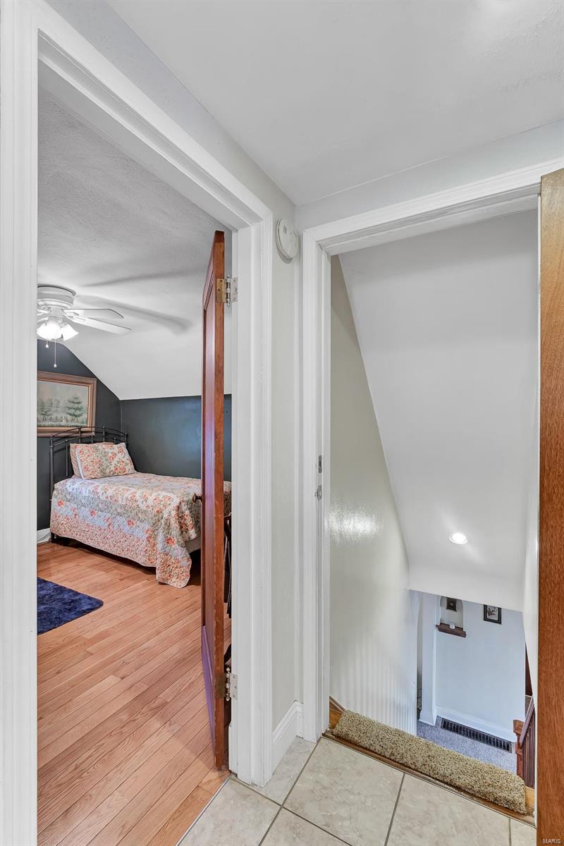 2956 Walton Road St. Louis, MO 63114 - Photo 17 of 21 Gallery Image 17