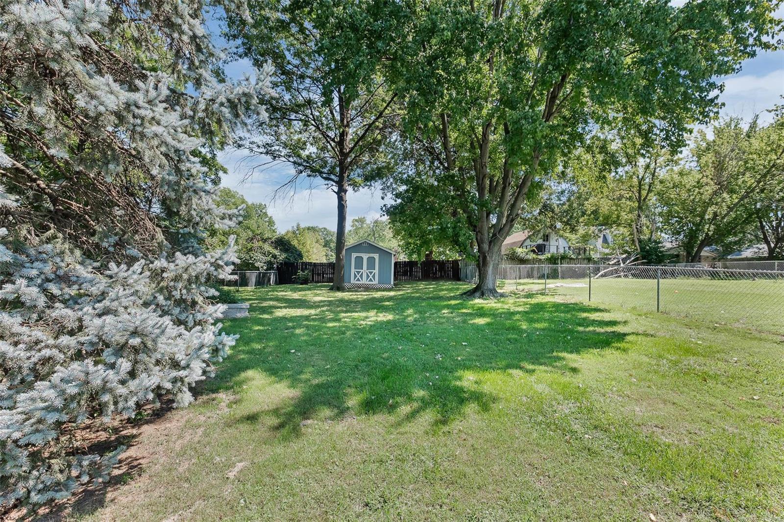 2956 Walton Road St. Louis, MO 63114 - Photo 20 of 21 Gallery Image 20