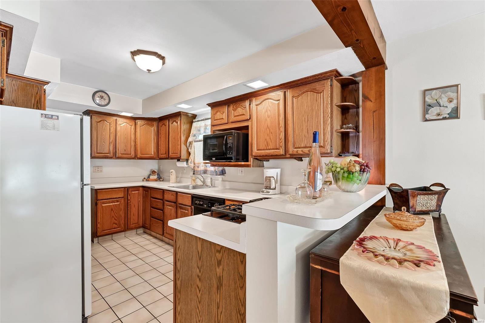 2956 Walton Road St. Louis, MO 63114 - Photo 8 of 21 Gallery Image 8