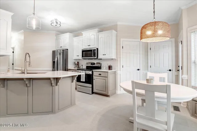 $399,900 | 205 Carlyle Circle, Goldsboro, NC 27530