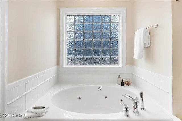 $399,900 | 205 Carlyle Circle, Goldsboro, NC 27530