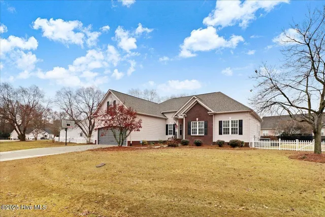 $399,900 | 205 Carlyle Circle, Goldsboro, NC 27530