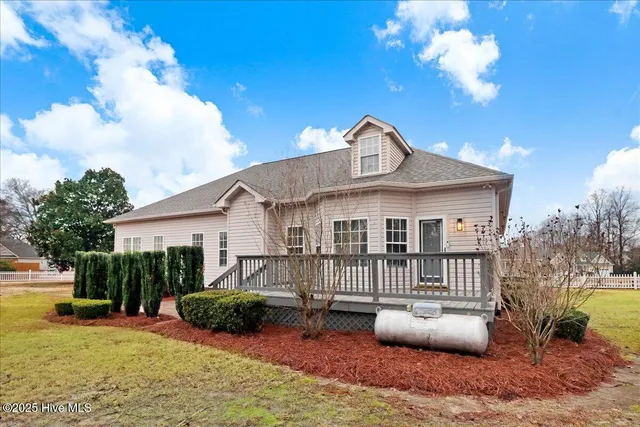 $399,900 | 205 Carlyle Circle, Goldsboro, NC 27530