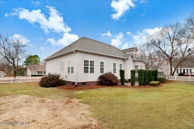 $399,900 | 205 Carlyle Circle, Goldsboro, NC 27530