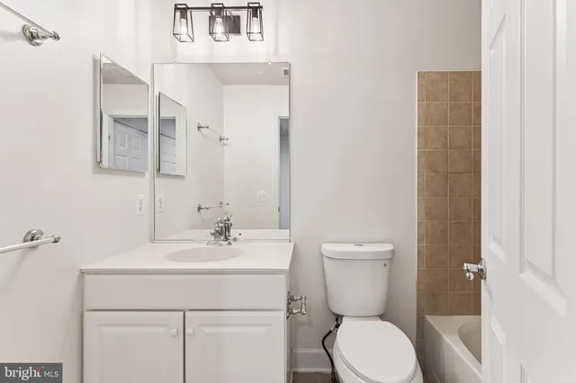 $3,200 | 14551 Crossfield Way, Unit 56A, Woodbridge, VA 22191