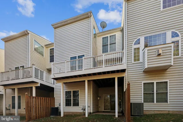 $3,200 | 14551 Crossfield Way, Unit 56A, Woodbridge, VA 22191