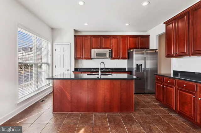 $3,200 | 14551 Crossfield Way, Unit 56A, Woodbridge, VA 22191