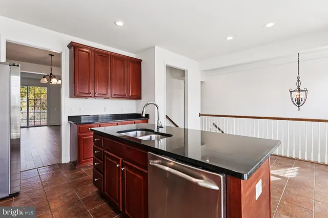 $3,200 | 14551 Crossfield Way, Unit 56A, Woodbridge, VA 22191