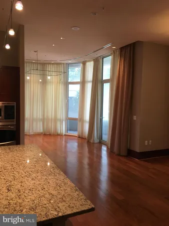 $3,950 | 8220 Crestwood Heights Drive, Unit 112, McLean, VA 22102