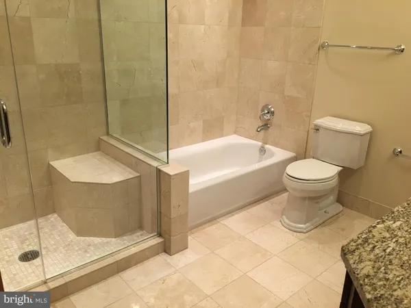 $3,950 | 8220 Crestwood Heights Drive, Unit 112, McLean, VA 22102