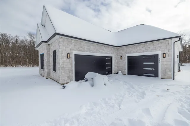 $275,000 | 105 Yoruk Forest Lane, Rush, NY 14543