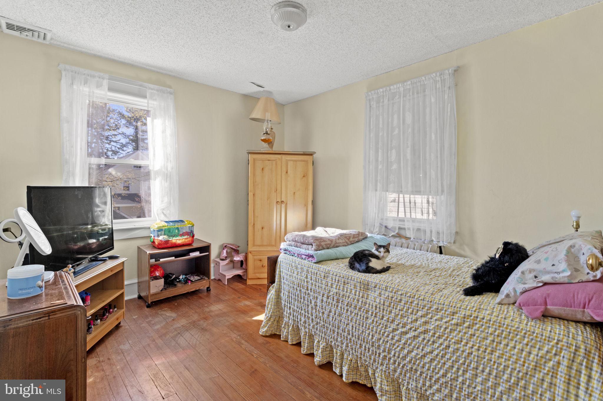 310 Pomeroy Street Ridley Park, PA 19078 - Photo 19 of 22 2nd Bedroom
