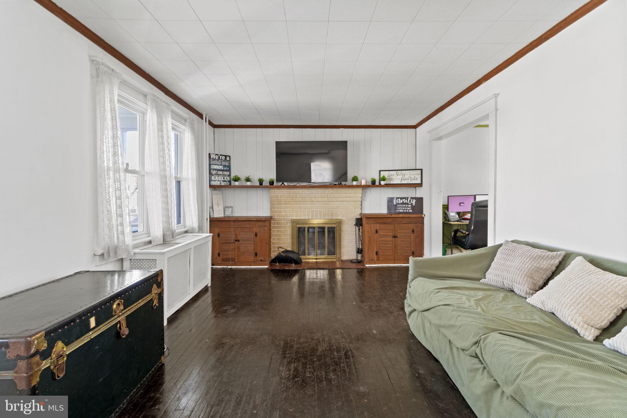 310 Pomeroy Street Ridley Park, PA 19078 - Photo 5 of 22 Gallery Image 5