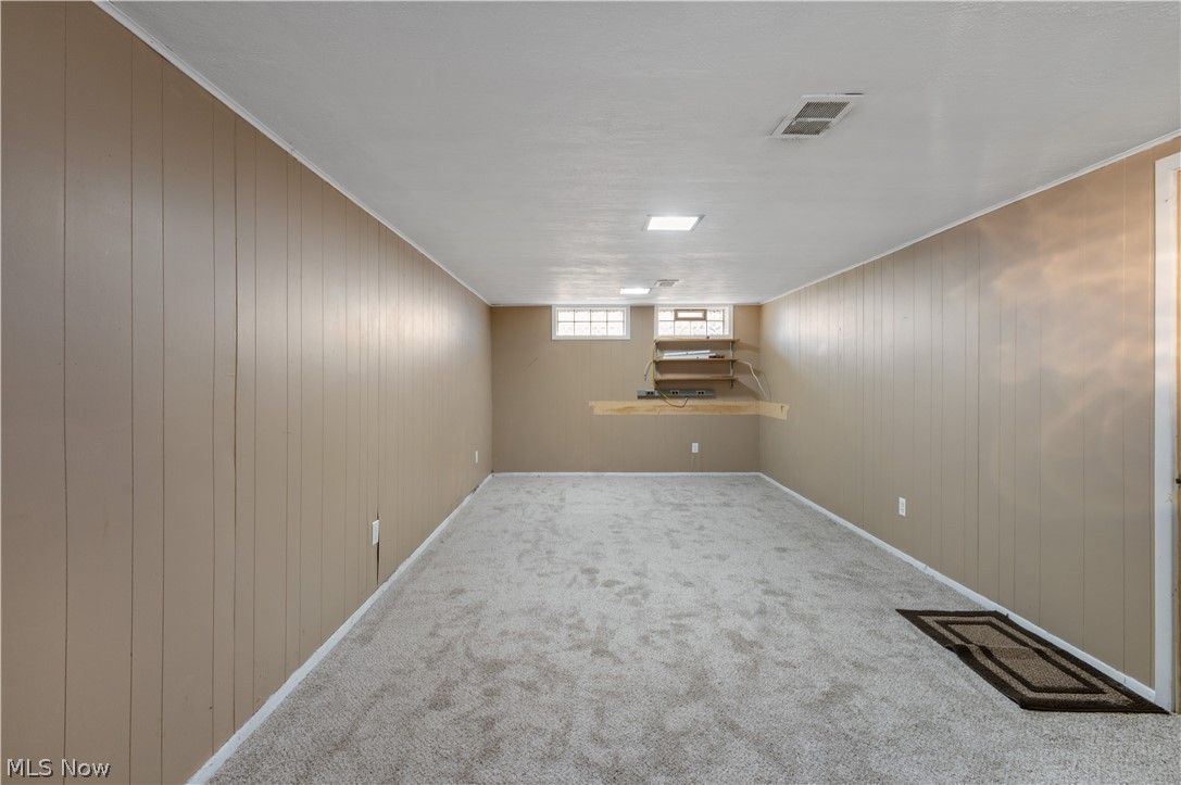 4028 Charlton Road Cleveland, OH 44121 - Photo 24 of 24